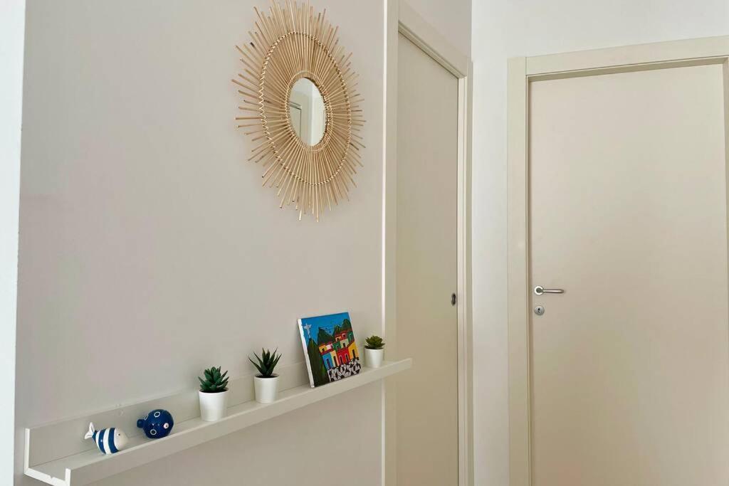 Free Private Parking, New Apartment Альгеро Екстер'єр фото