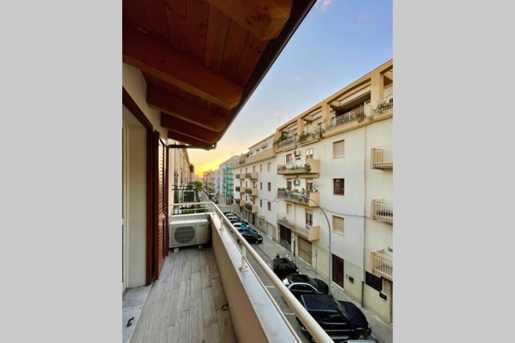 Free Private Parking, New Apartment Альгеро Екстер'єр фото